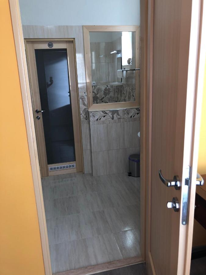 Dnm Inn Korycany Ngoại thất bức ảnh