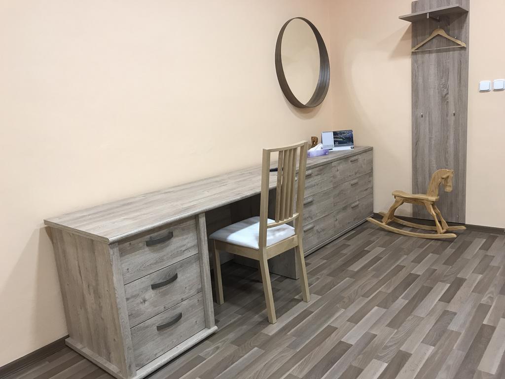 Dnm Inn Korycany Ngoại thất bức ảnh