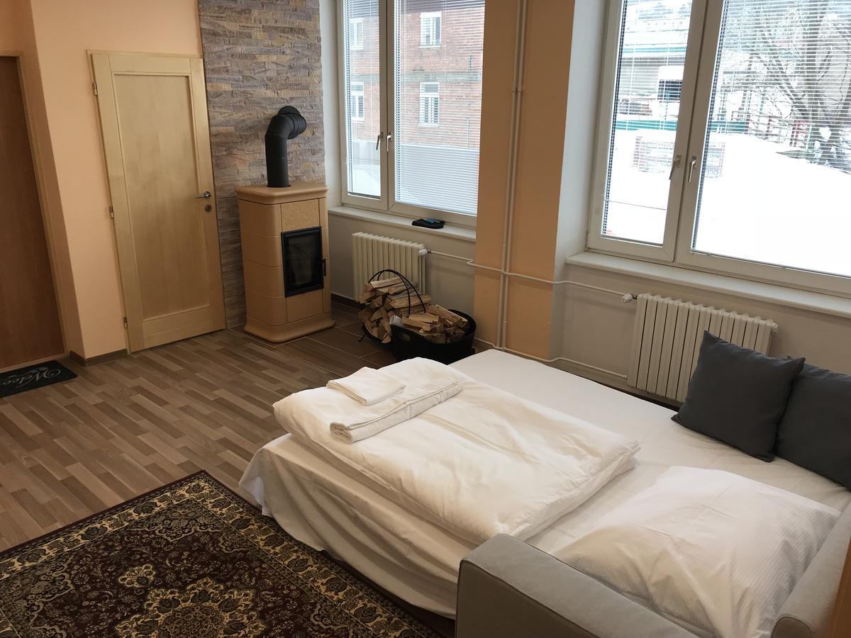 Dnm Inn Korycany Ngoại thất bức ảnh