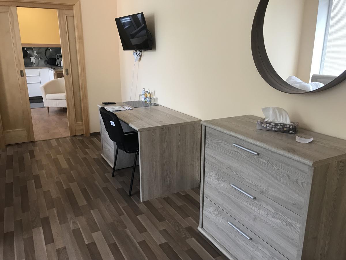 Dnm Inn Korycany Ngoại thất bức ảnh